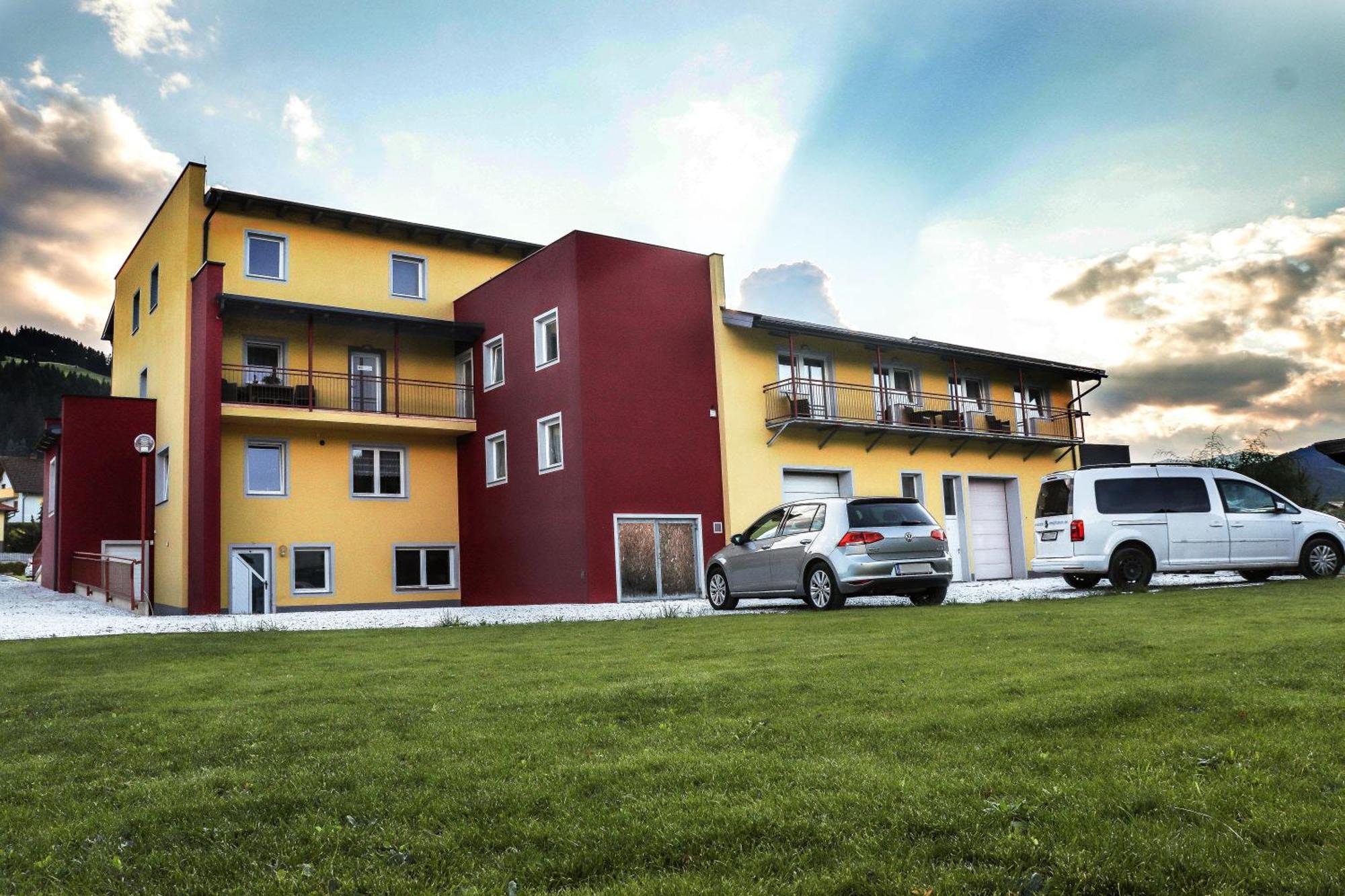 Zirben Diamant Rooms & Dogs Obdach المظهر الخارجي الصورة